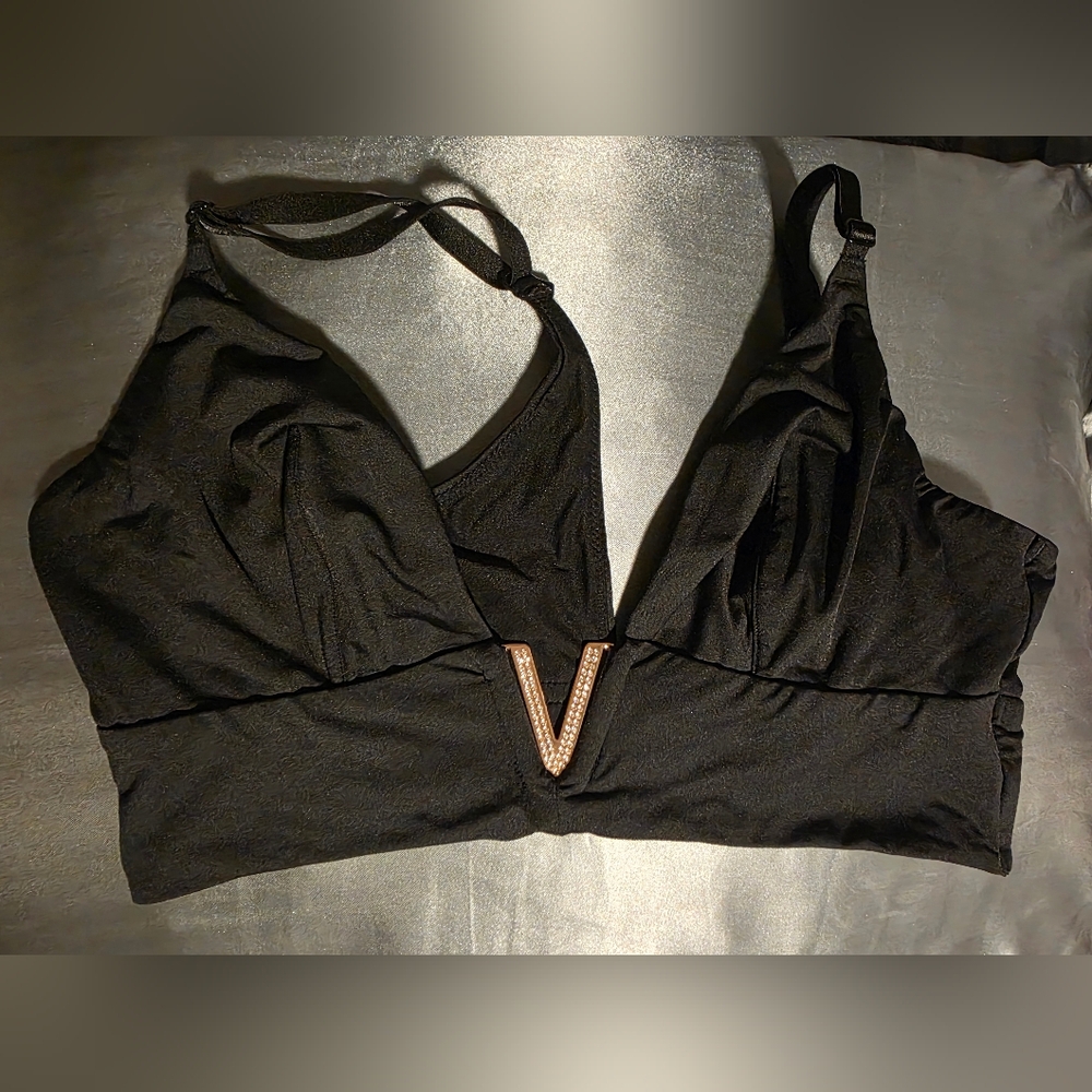 Lot Of Women's VS Bralettes